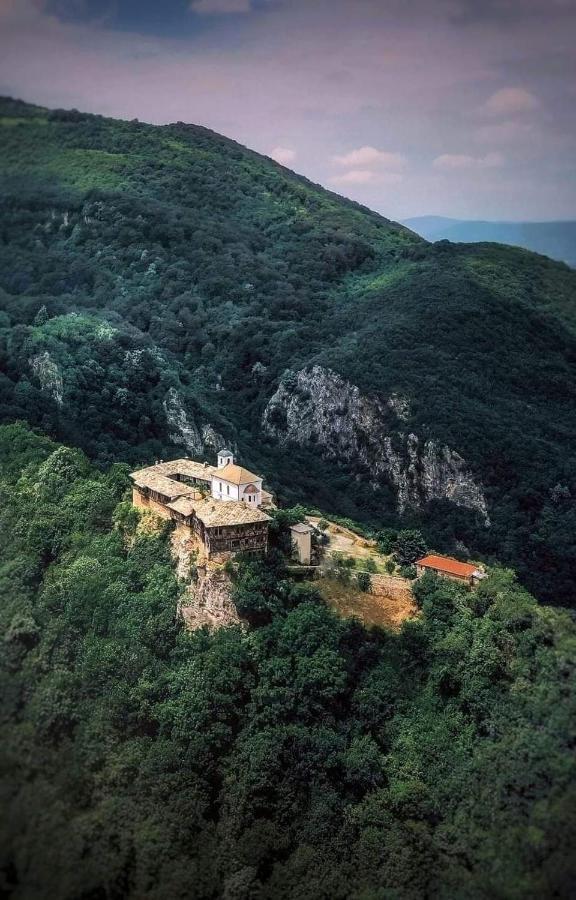 Стаи За Гости Тони Рибарица Экстерьер фото